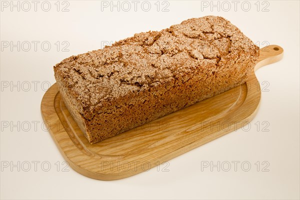 Homemade wholemeal rye bread