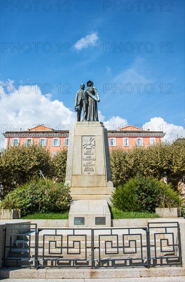 Le monument aux morts