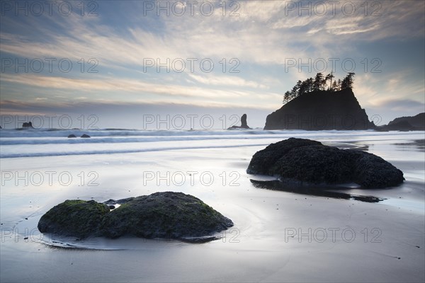 Sea stack on Second Beach in Olympic National Park