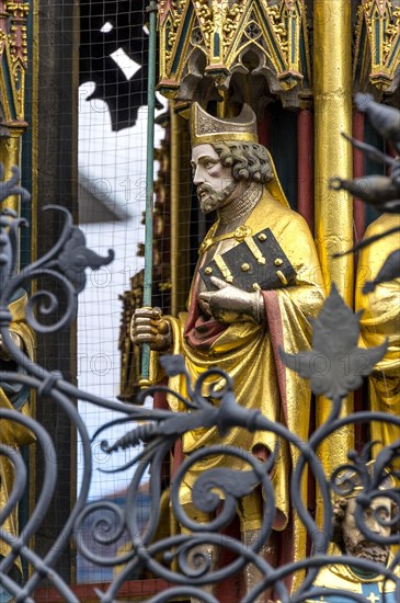 Gothic sculpture of the Archbishop of Mainz