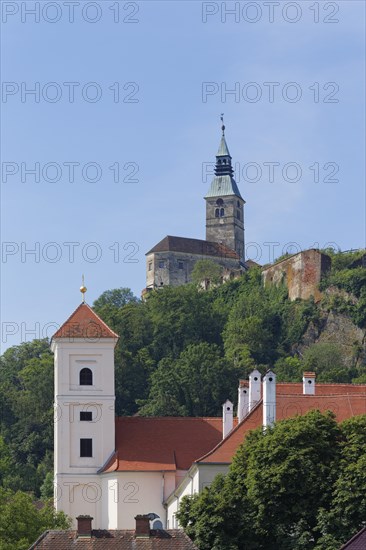 Monastery church and Burg Gussing castle