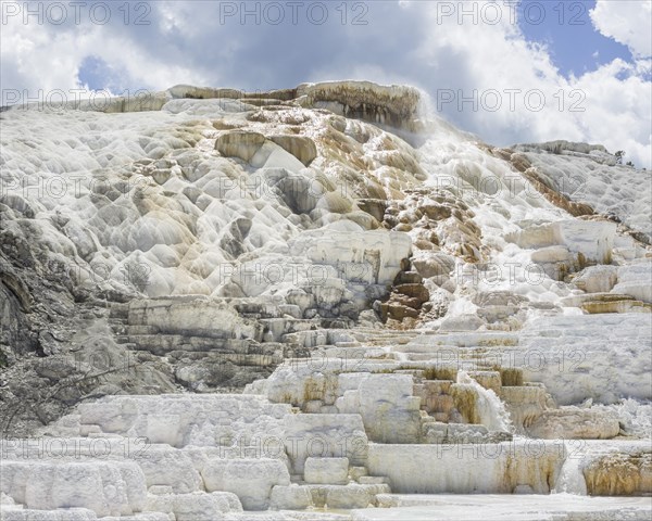 Palette Spring sinter terrace of the Lower Terrace