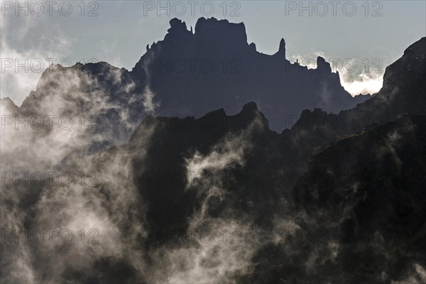 Silhouettes of the mountains in the Parque Natural de Madeira