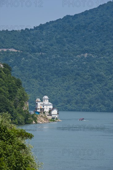 Mraconia Monastery