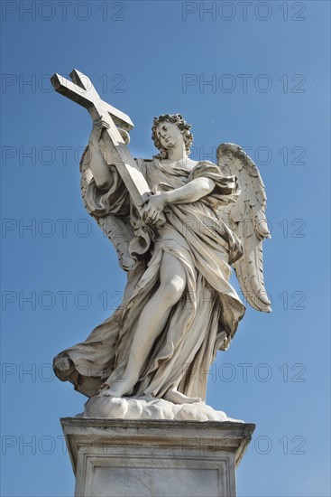 Angel statue on the Ponte Sant'Angelo