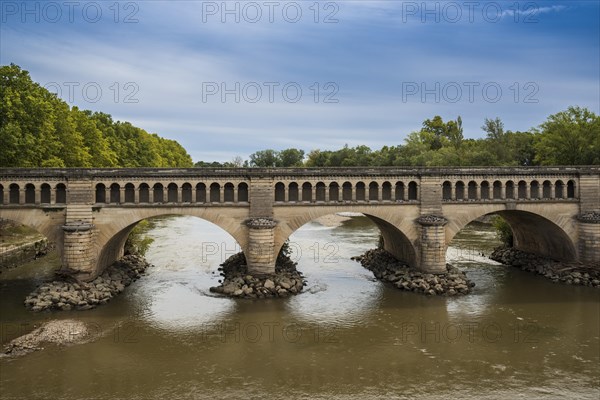 Orb Aqueduct