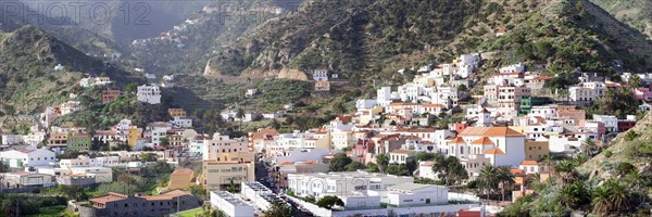 View of the village of Vallehermoso