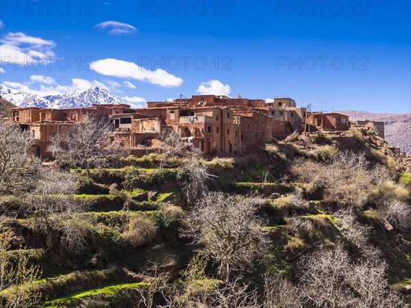 Anammer adobe village