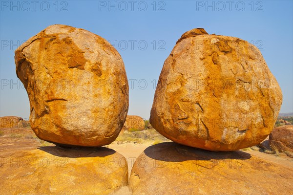 Granite boulders in the Devil's Marbles Conservation Reserve