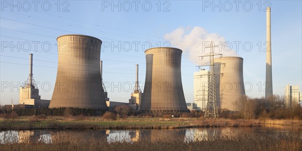 Gas-turbine combined-cycle plant on the Lippe river