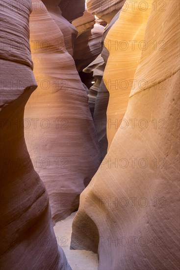 Lower Antelope Canyon