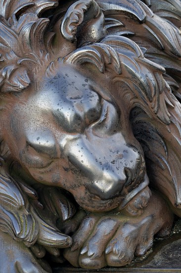 Lion figure at Holstentorplatz square