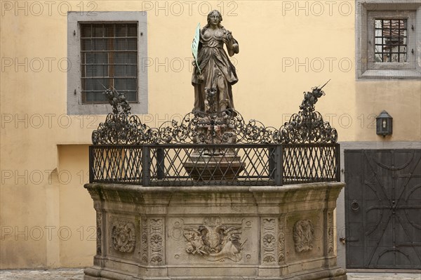 Justitiabrunnen fountain with the sculpture of the goddess of love