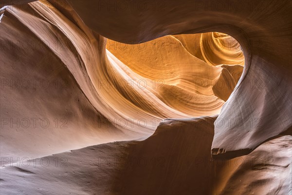 Lower Antelope Canyon