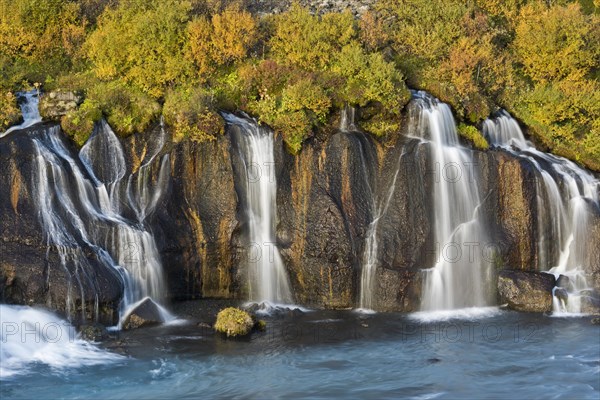 Hraunfossar