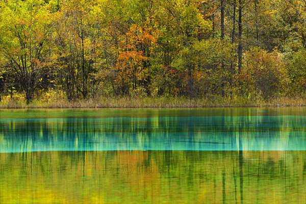 Five Flower Lake in autumnal environment