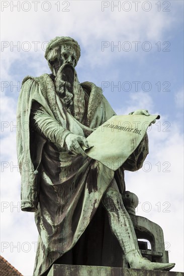 Statue of Johannes Gutenberg