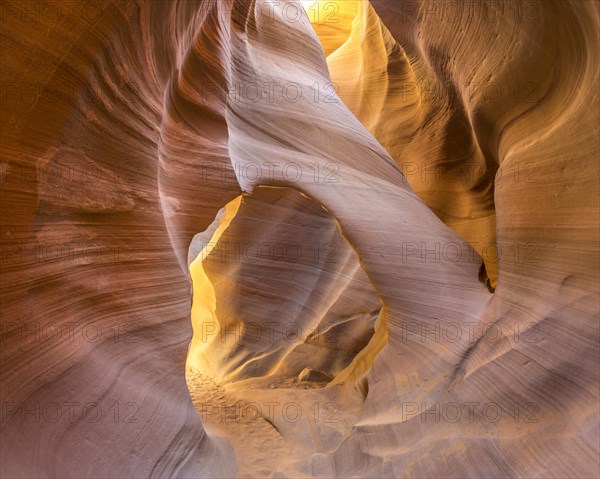 Lower Antelope Canyon