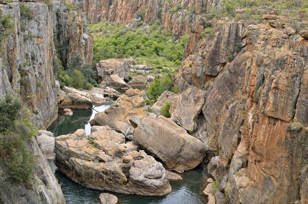 Bourke's Luck Potholes