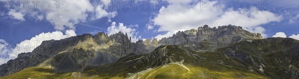 Panoramic view of the mountains around the Col du Galibier