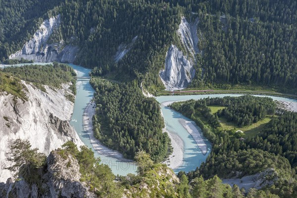 View from the Il Spir viewing platform into the Rhine Gorge