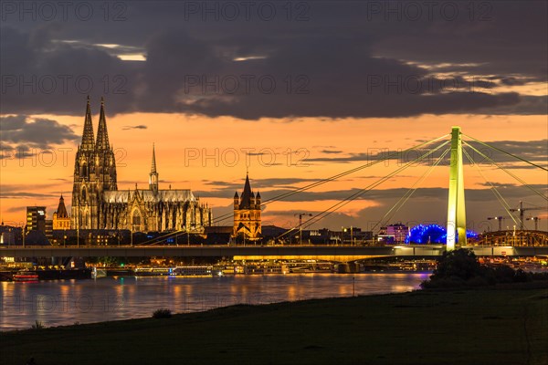 Panoramic view of the Rhine with Cologne Cathedral