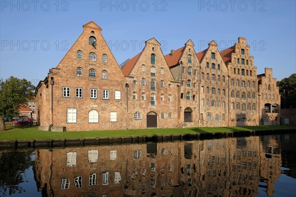 The salt warehouses