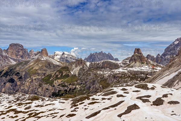 The mountains around the Valle di Rimbon and Rifugio Locatelli alle Tre Cime or Drei Zinnen Hutte