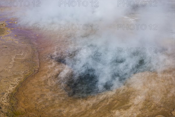 Steam sources at the Tatio geysers