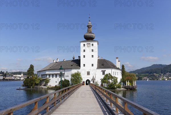 Seeschloss Ort castle