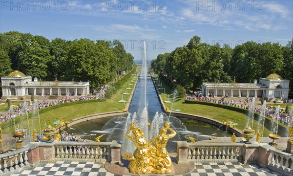 Fountain and Grand Cascade