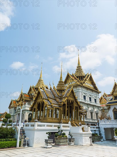 Pavilion in front of Chakri Maha Prasat in the Grand Palace