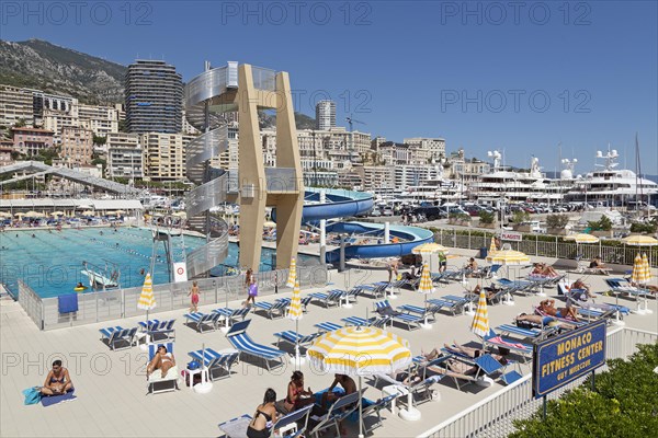 Outdoor swimming pool