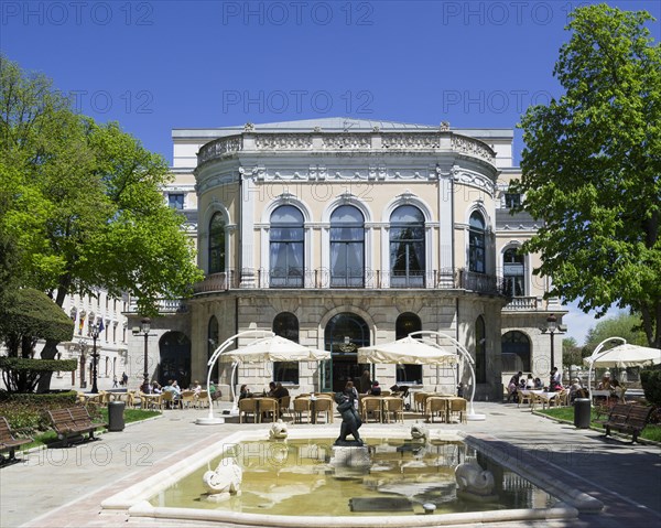 Biblioteca del Teatro Principal library