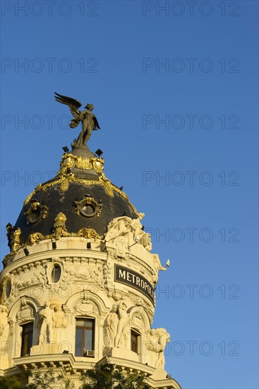 Dome with Victoria statue