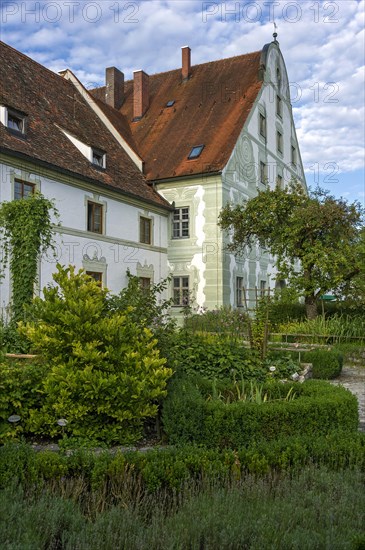 Herb garden of the ZUK on Maierhof