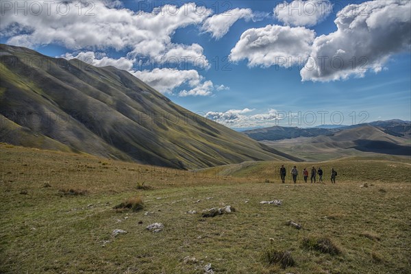 Trekkers on Piano Grande plateau