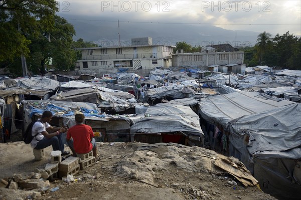 Camp for earthquake refugees Camp Icare