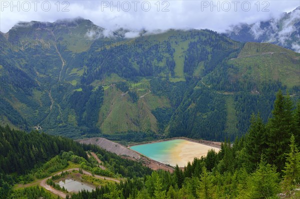 Sedimentation pool