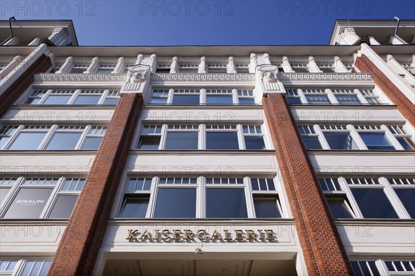 Restored back of the Kaisergalerie mall at Bleichenfleet with sandstone figures