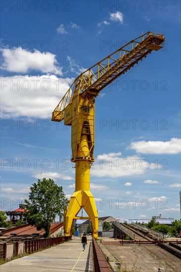 Nantes,  Yellow crane, Cite des Chantiers