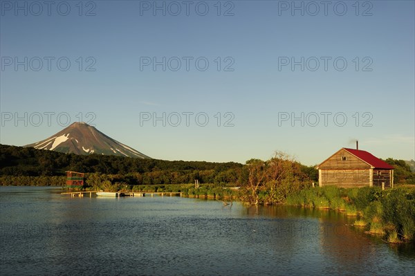 Hut of a fisheries supervisor at Kurile Lake