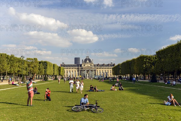 Champ de Mars