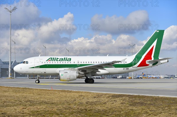 Alitalia Airlines Airbus A 319