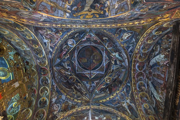 Ceiling frescos in the dome of the Humor monastery