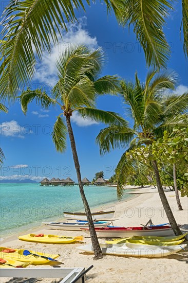 Boats on the beach of Matira