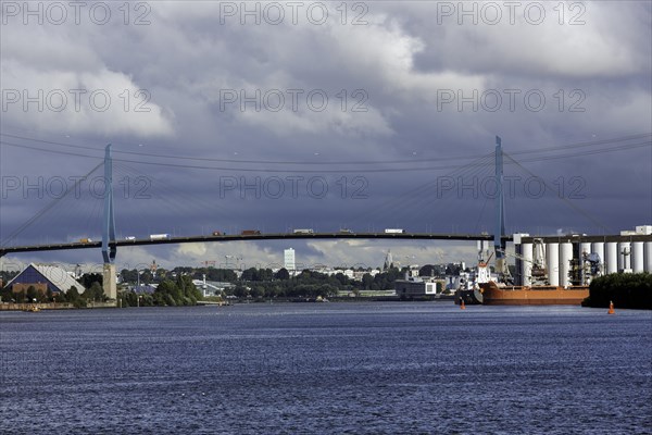 Kohlbrandbrucke bridge in the harbor