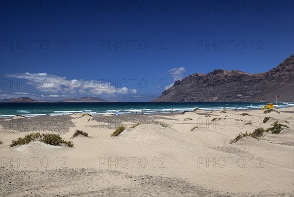 Famara beach