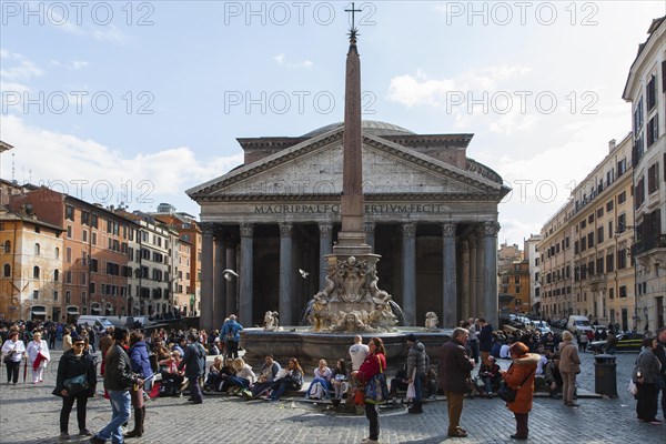 The Pantheon in the Piazza della Rotonda