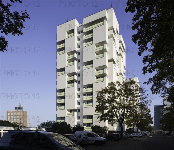 Apartment block in Kurt-Schumacher-Strasse